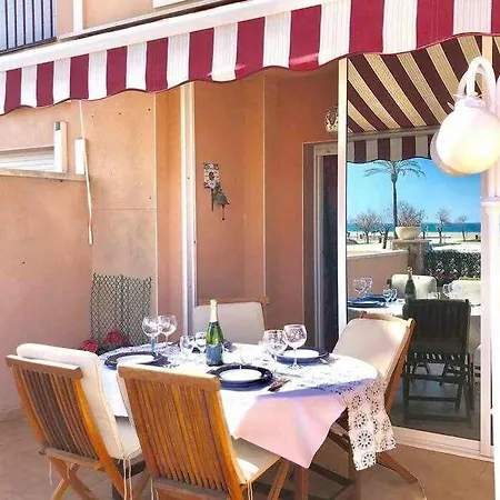 Encantador Apto. Con Gran Terraza Frente Al Mar Empuriabrava Exterior photo