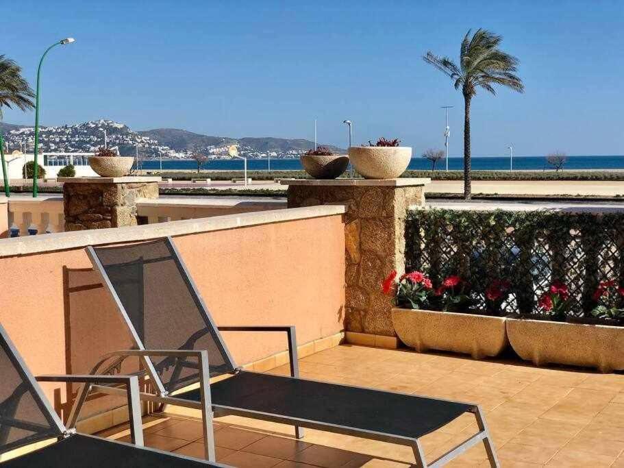 Encantador Apto. Con Gran Terraza Frente Al Mar Apartment